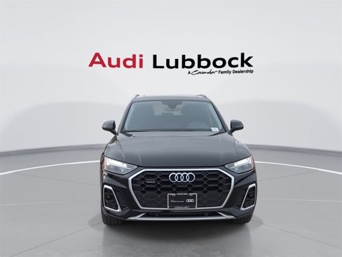 Certified 2025 Audi Q5 2.0T Premium Plus w/ Premium Plus Package image 3