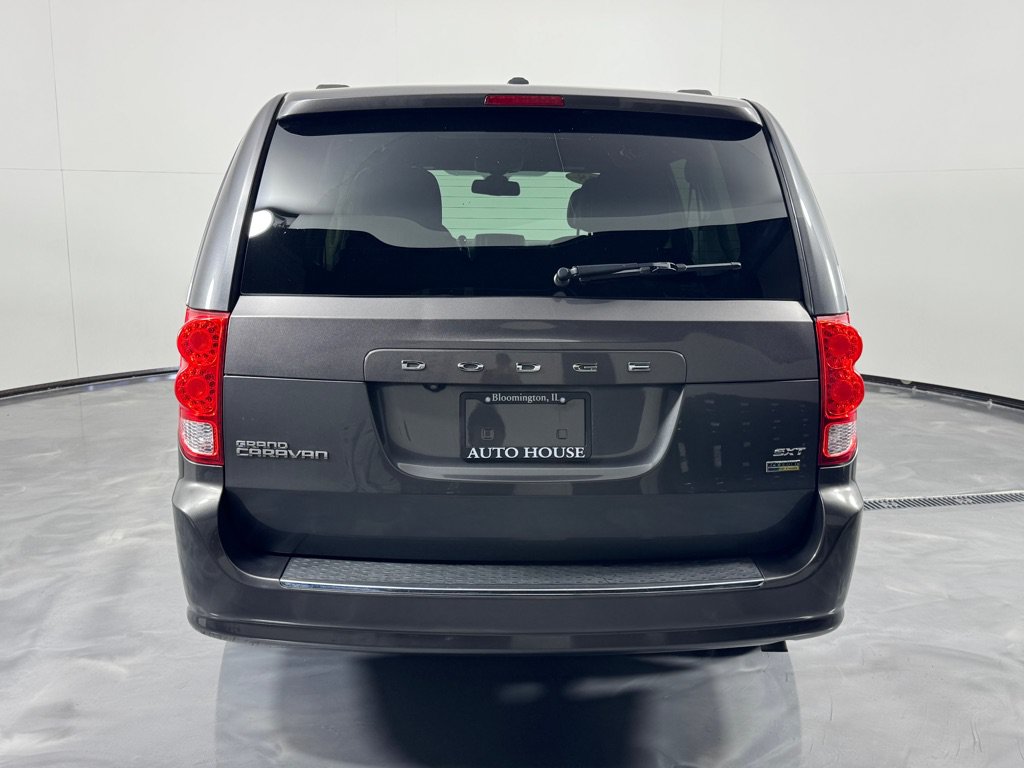 Used 2018 Dodge Grand Caravan SXT FWD image 6