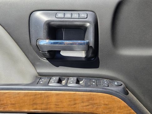Used 2019 Chevrolet Silverado 2500 LTZ w/ Duramax Plus Package image 13