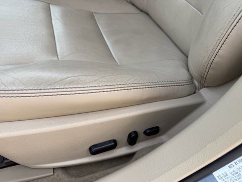 Used 2012 Ford Fusion SEL FWD image 12