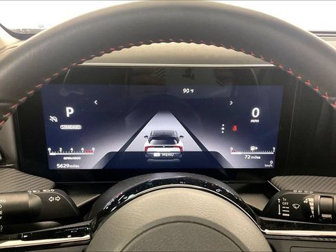 Certified 2025 Nissan Kicks SR FWD image 27