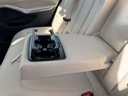 Used 2022 BMW 330i xDrive 330i xDrive w/ Driving Assistance Package image 35