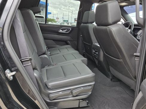 Used 2023 Chevrolet Tahoe Z71 w/ Z71 Off-Road Package AWD/4WD image 20