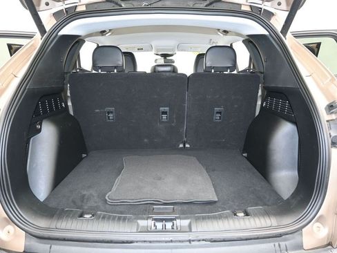 Used 2021 Ford Escape SEL FWD image 9
