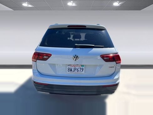 Used 2018 Volkswagen Tiguan S AWD/4WD image 5