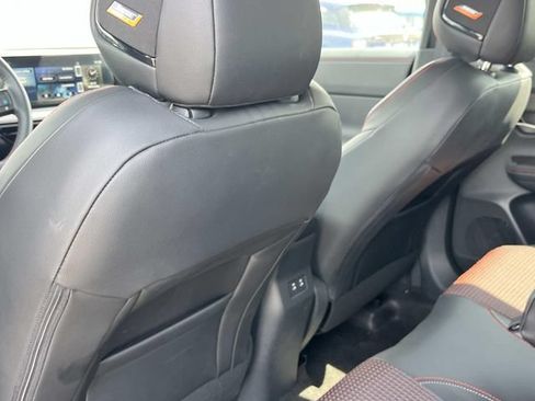 New 2025 Nissan Kicks SR w/ SR Premium Package FWD image 19
