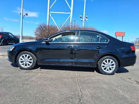 Used 2014 Volkswagen Jetta SE FWD image 4