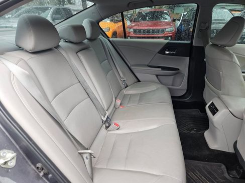 Used 2016 Honda Accord EX-L image 16