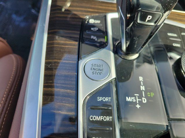 Used 2021 BMW X5 xDrive40i w/ Premium Package 2 AWD/4WD image 35