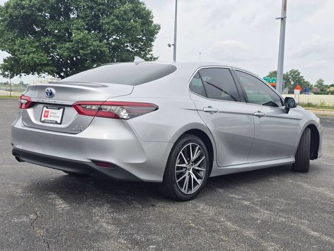 Certified 2023 Toyota Camry XLE FWD image 17