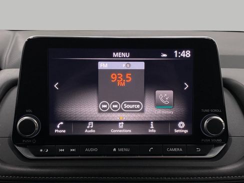 Certified 2025 Nissan Rogue SV AWD/4WD image 22