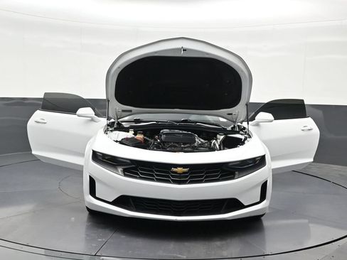 Used 2021 Chevrolet Camaro LT RWD image 37