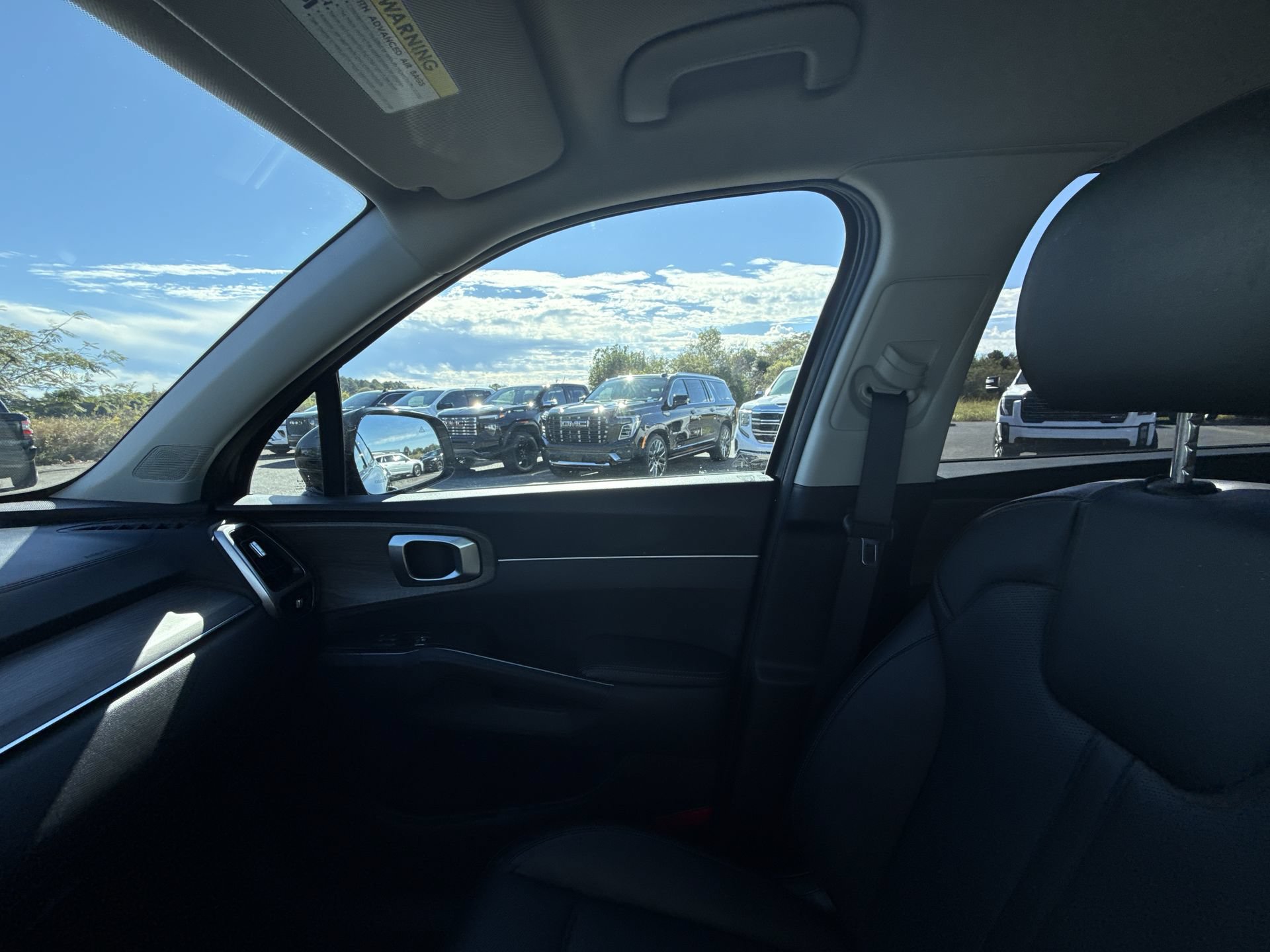 Used 2022 Kia Sorento EX FWD image 11