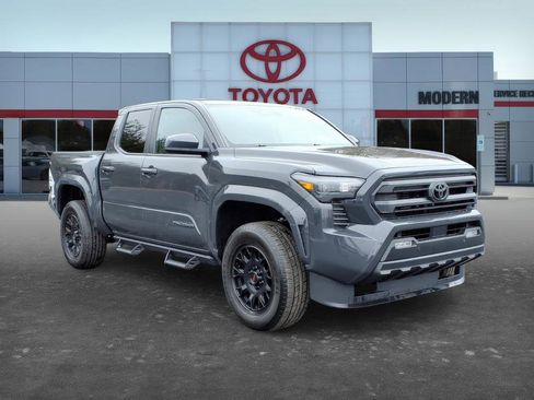 Certified 2024 Toyota Tacoma SR5 w/ SR5 Upgrade Package image 8