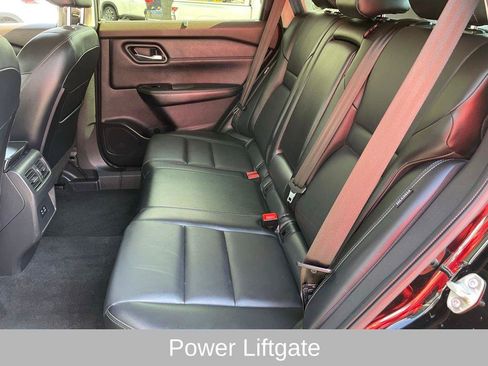 Certified 2023 Nissan Rogue SV w/ SV Premium B Package AWD/4WD image 8