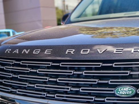 New 2026 Land Rover Range Rover SE AWD/4WD image 11