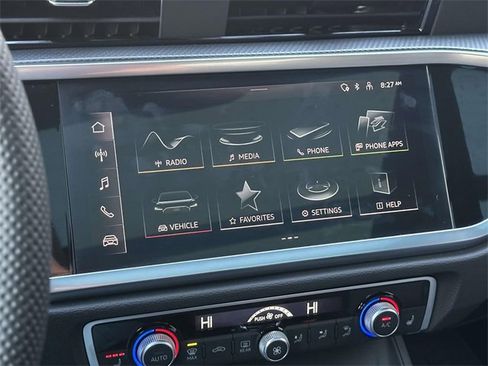 Certified 2025 Audi Q3 2.0T Premium Plus w/ Premium Plus Package image 29