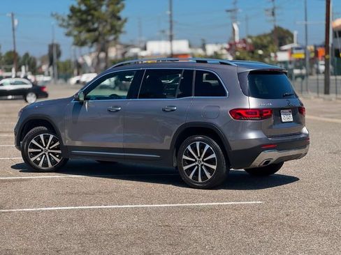 Used 2021 Mercedes-Benz GLB 250 image 16