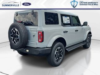 New 2026 Ford Bronco Outer Banks w/ Sasquatch Package AWD/4WD video 3