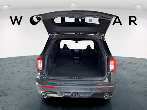 Used 2022 Ford Explorer ST-Line w/ Class IV Trailer Tow Package image 19