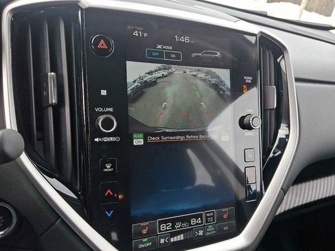 Used 2023 Subaru Ascent Premium w/ Convenience Package image 19