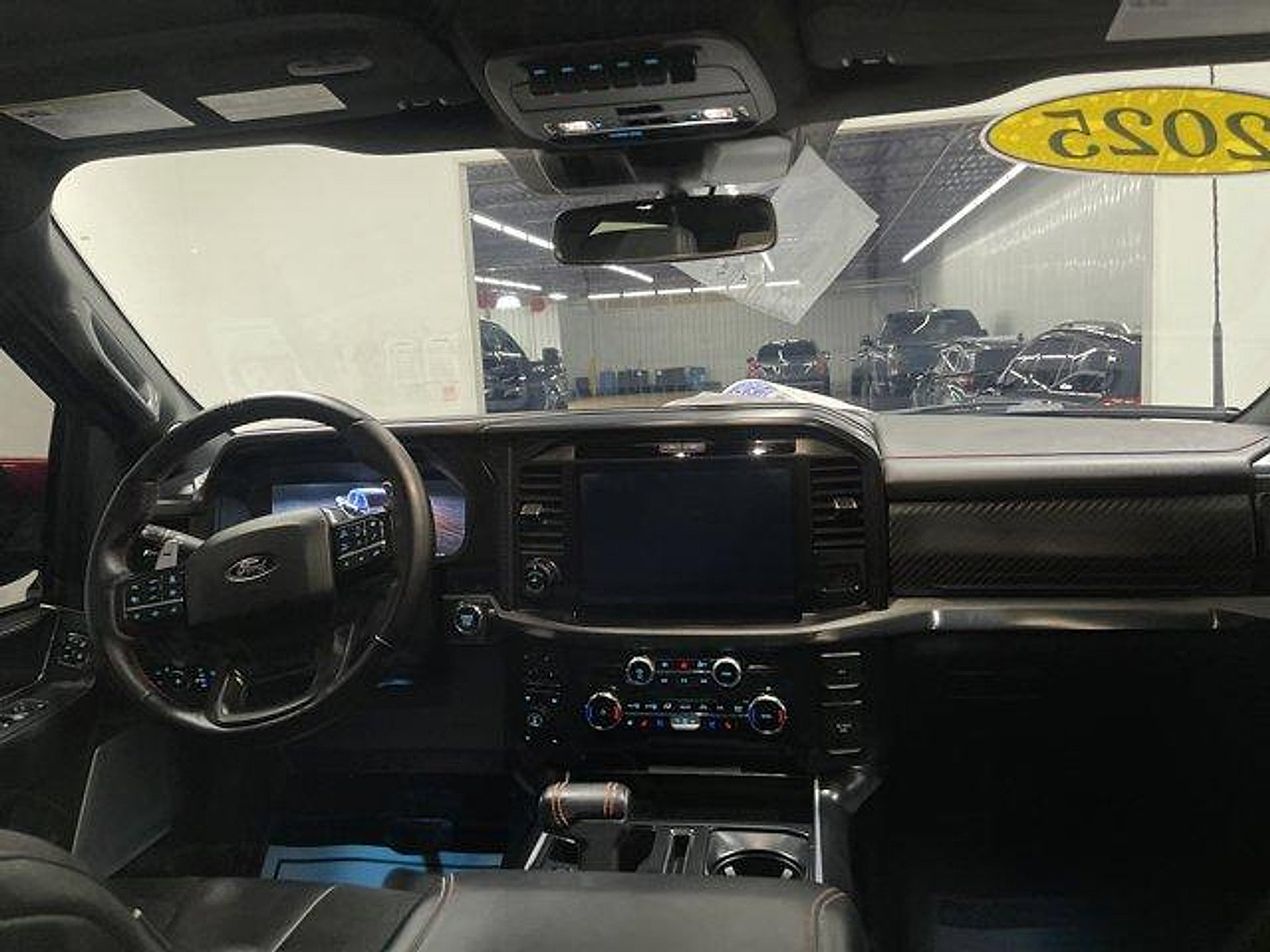 Used 2025 Ford F150 Raptor AWD/4WD image 16