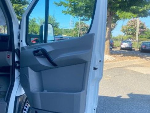 Used 2018 Mercedes-Benz Sprinter 3500 w/ Swivel Seat Package image 15