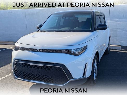 Used 2025 Kia Soul S image 1