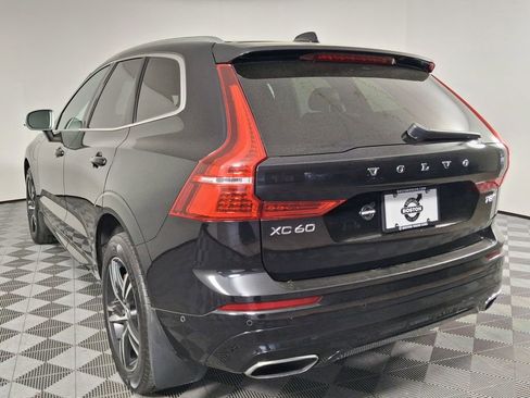 Used 2019 Volvo XC60 T8 R-Design w/ Advanced Package AWD/4WD image 9