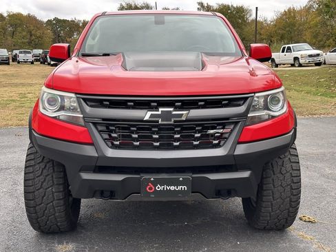 Used 2019 Chevrolet Colorado ZR2 image 2