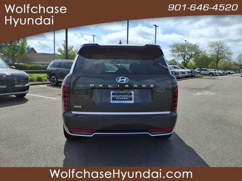 New 2026 Hyundai Palisade Calligraphy FWD image 4