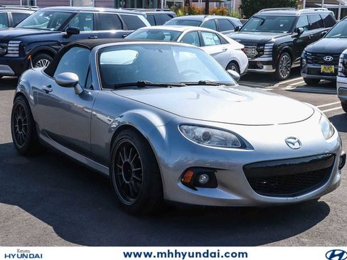 Used 2015 MAZDA MX-5 Miata Grand Touring w/ Premium Package RWD image 5