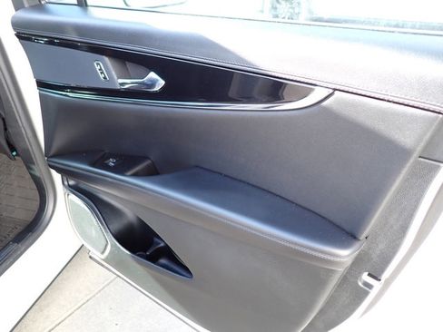 Certified 2023 Lincoln Nautilus AWD w/ Premium Package image 13