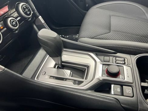 Used 2023 Subaru Forester Premium AWD/4WD image 20