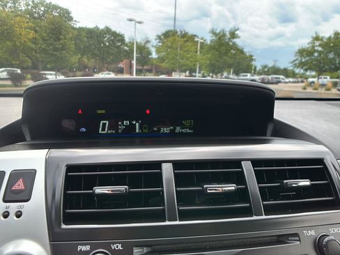 Used 2012 Toyota Prius V Three FWD image 30