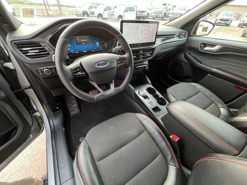 Used 2024 Ford Escape ST-Line Elite AWD/4WD image 10
