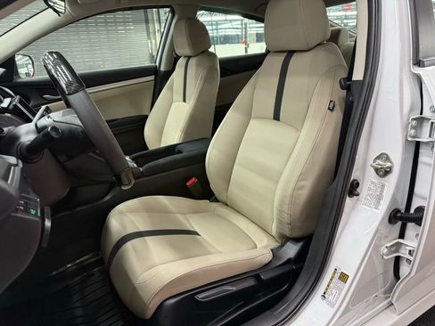 Used 2019 Honda Civic LX image 14