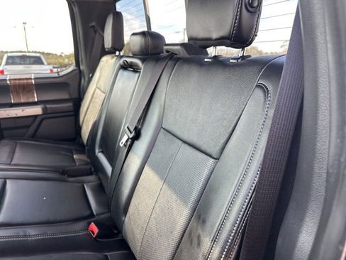 Used 2019 Ford F150 Lariat w/ Equipment Group 502A Luxury image 20