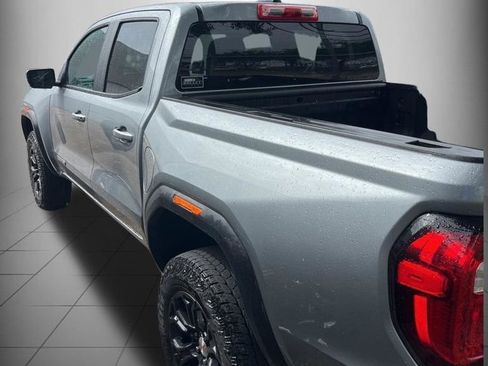 Used 2023 GMC Canyon Elevation image 8