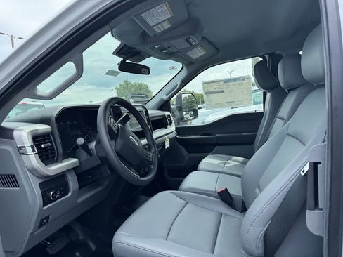 New 2025 Ford F350 XL w/ XL Chrome Package image 12