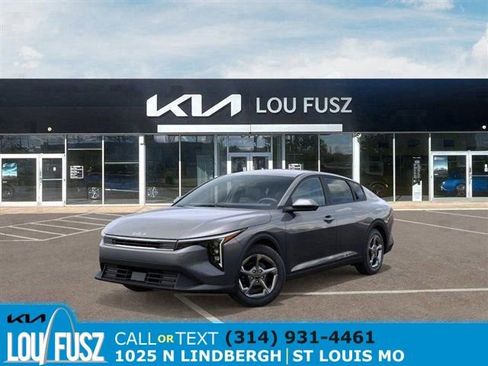 New 2026 Kia K4 LXS image 1