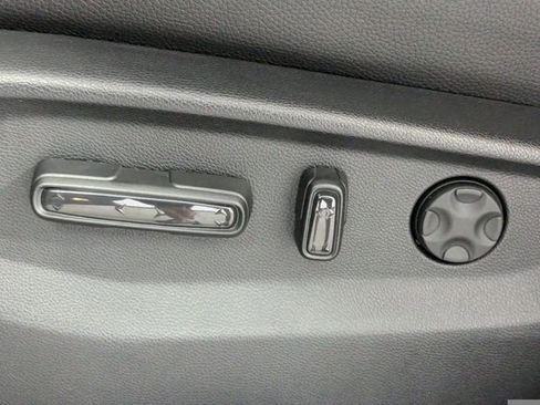 New 2026 Honda Odyssey Elite image 13