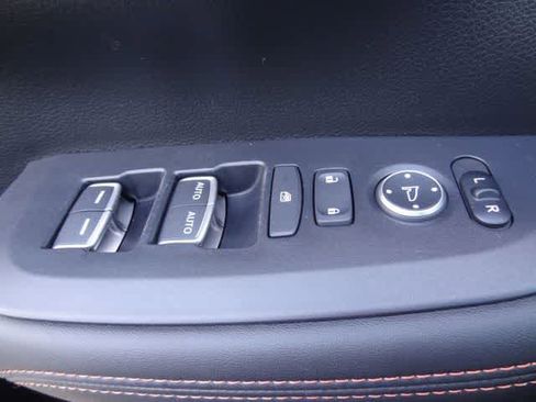 Used 2025 Honda HR-V Sport image 14