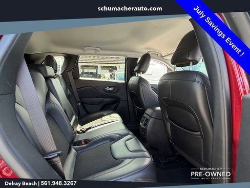 Used 2020 Jeep Cherokee Trailhawk w/ Cold Weather Group AWD/4WD image 20