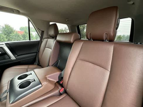 Used 2023 Toyota 4Runner Limited AWD/4WD image 17
