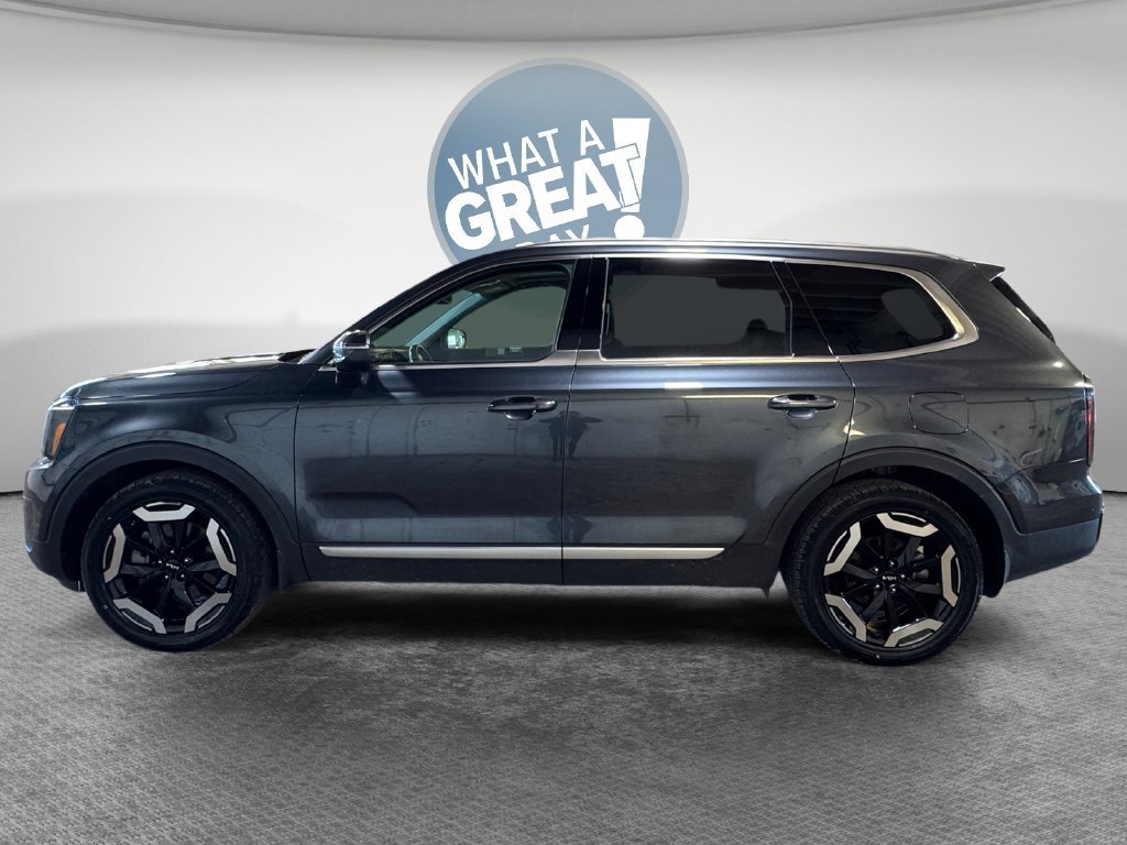 Certified 2024 Kia Telluride EX FWD image 7