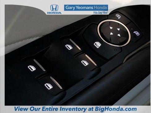 Used 2019 Lincoln MKC Premiere FWD image 19