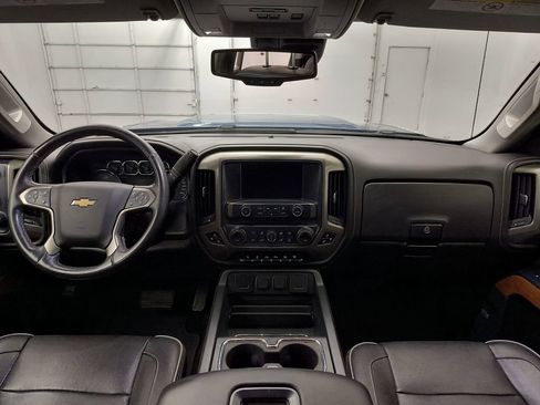 Used 2018 Chevrolet Silverado 2500 High Country AWD/4WD image 13