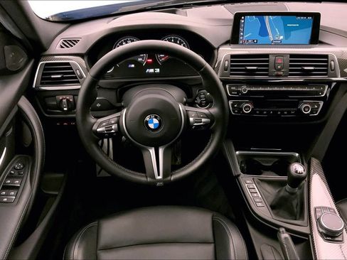 Used 2018 BMW M3 w/ Competition Package RWD image 4