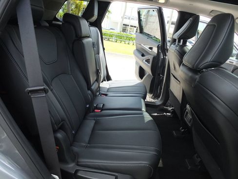 Used 2026 INFINITI QX60 Luxe w/ Cargo Package FWD image 22